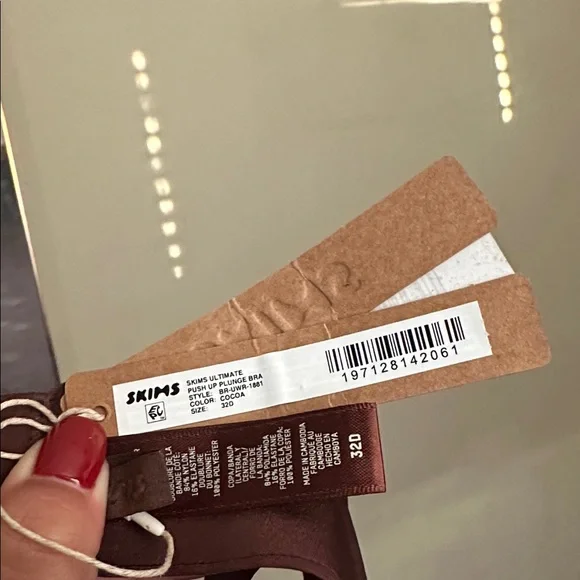 NWT SKIMS ULTIMATE PUSH UP BRA Tear Drop COCOA BROWN‎ SIZE 32D - Picture 5 of 5